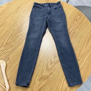 Athleta grey jeans